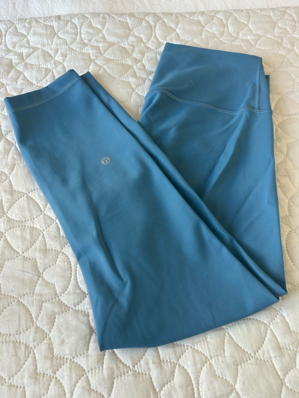 lululemon athletica Wonder Train Utility Blue High-Rise crop Leggings 23” sz 10